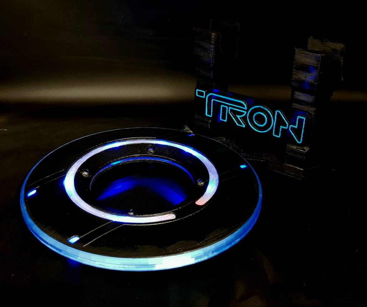 Tron Legacy Identity Disc / Tron Light Disk | Various Colour Options | Optional Themed Display Plinth & Wall Mount | By Collins Creations 3D